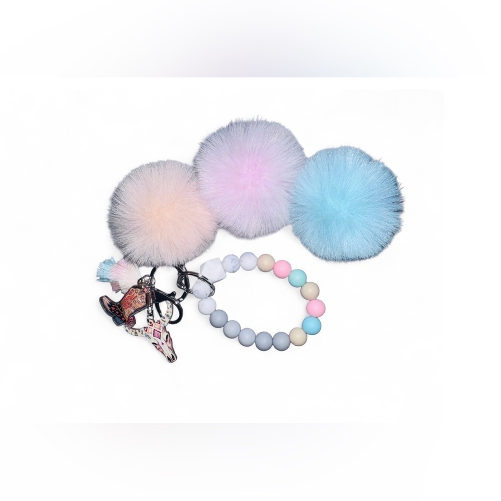 Wild Heart Women’s Silicone Beaded Keychain